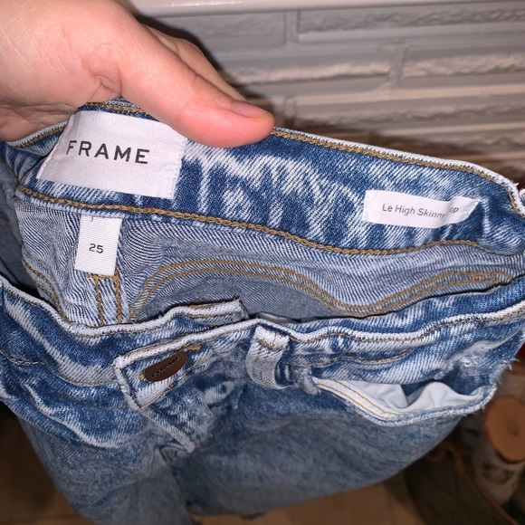 FRAME Le High Skinny Crop Acid Wash Cutoff Distressed Jeans Size 25 Used - Picture 2 of 6